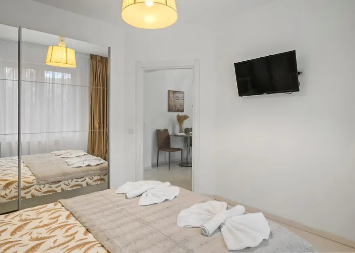 Ultracentral Metro Lux Apartment