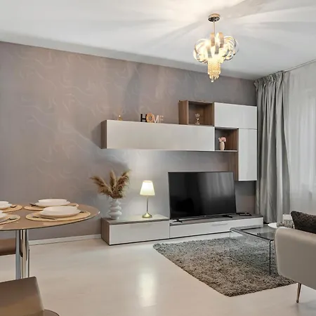 Ultracentral Metro Lux *