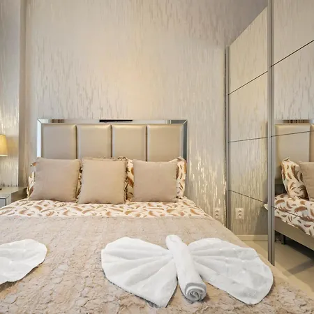 Ultracentral Metro Lux Apartmán Bukurešť