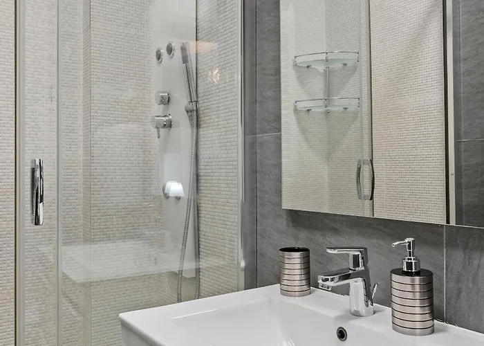 Ultracentral Metro Lux * Bukurešť