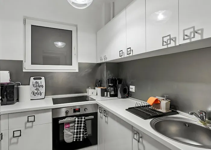 Ultracentral Metro Lux شقة بوخارست