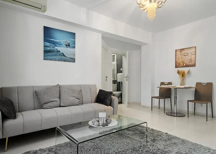 Daire Ultracentral Metro Lux Bükreş