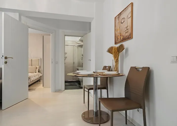 Ultracentral Metro Lux Daire Bükreş